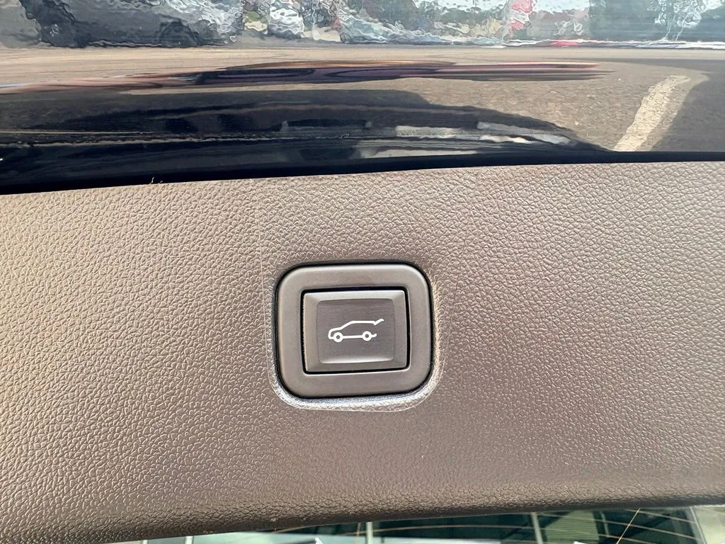 Chevrolet Blazer photo 11