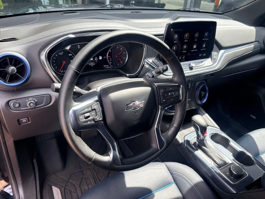 Chevrolet Blazer photo 19
