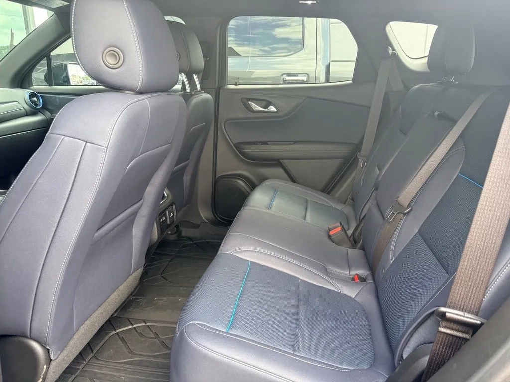 Chevrolet Blazer photo 28