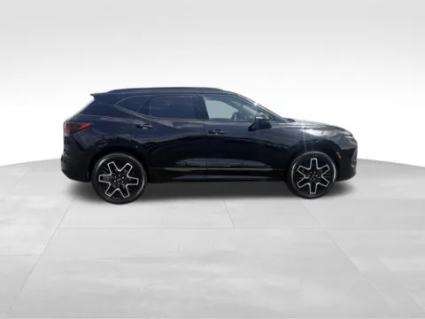 More photos of 2024 Chevrolet Blazer RS at Platinum Auto Plaza, KS