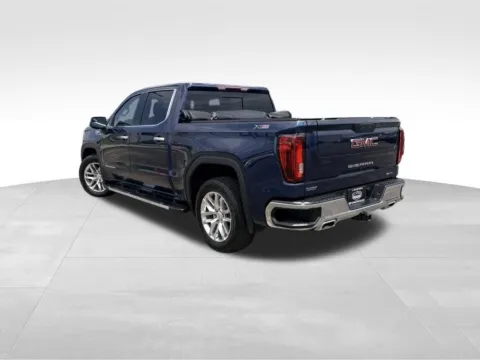 More photos of 2021 GMC Sierra 1500 SLT at Platinum Auto Plaza, KS