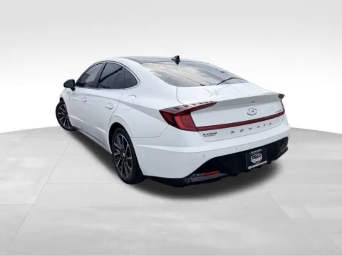 More photos of 2021 Hyundai Sonata Limited at Platinum Auto Plaza, KS