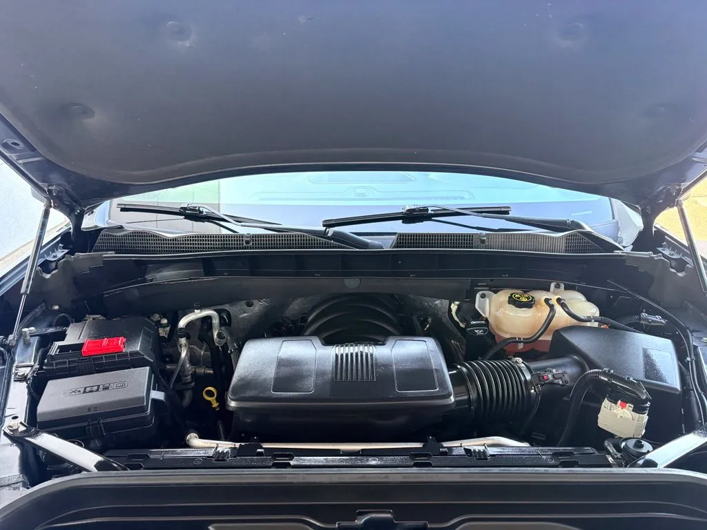 GMC Sierra photo 19