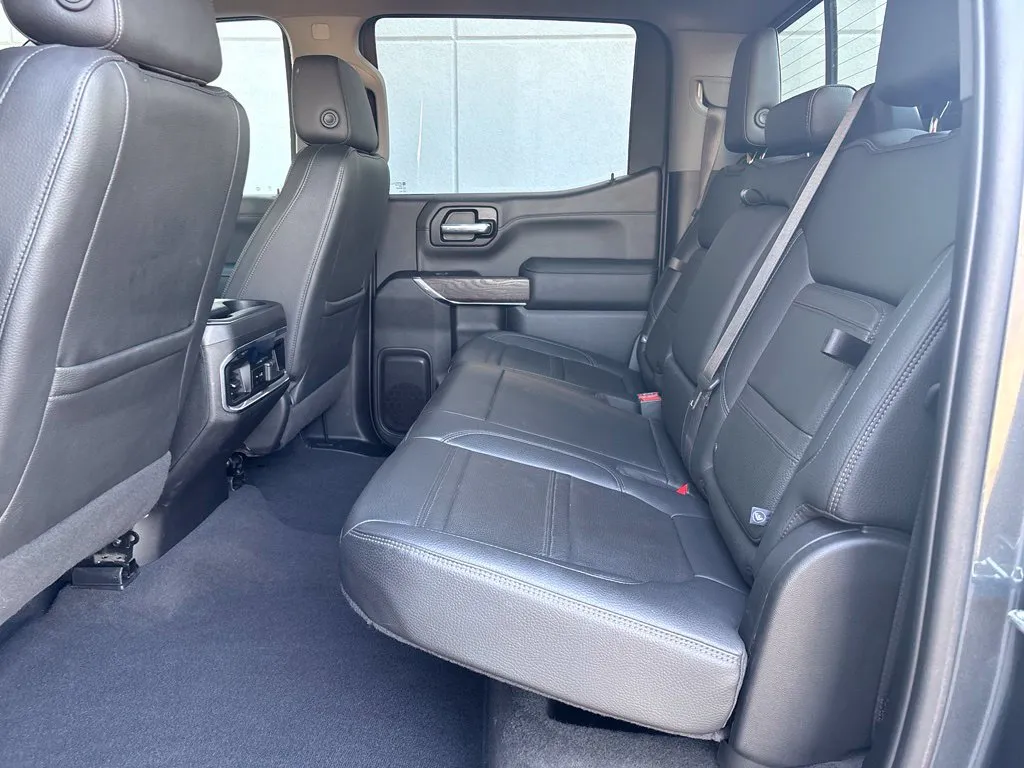 GMC Sierra photo 41