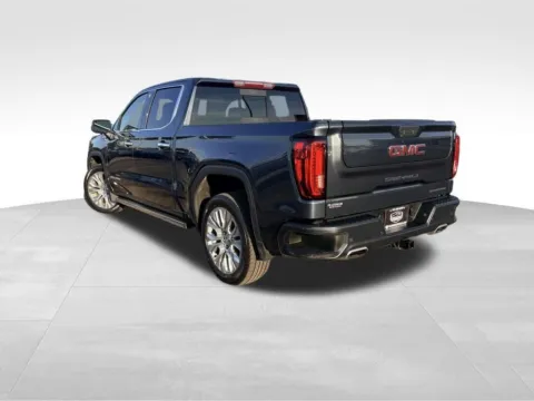More photos of 2022 GMC Sierra 1500 Limited Denali at Platinum Auto Plaza, KS