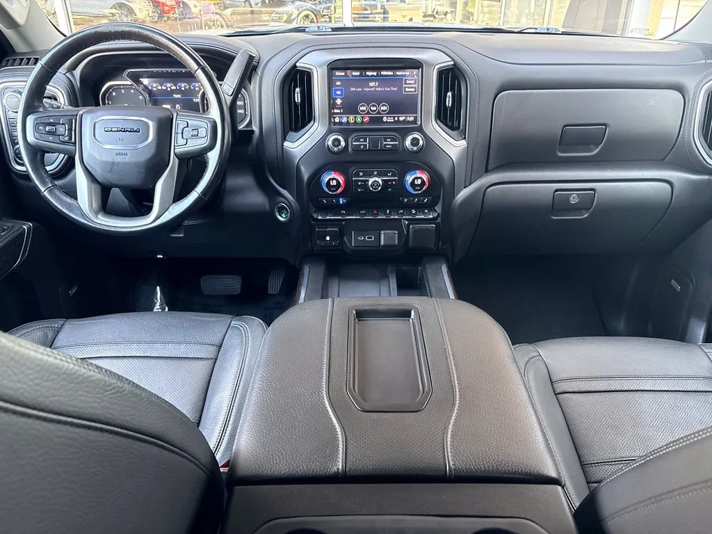 GMC Sierra photo 7