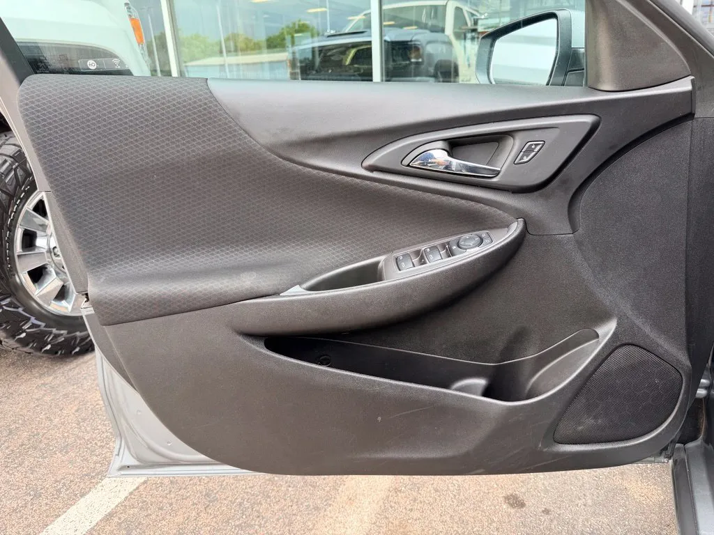 Chevrolet Malibu photo 27