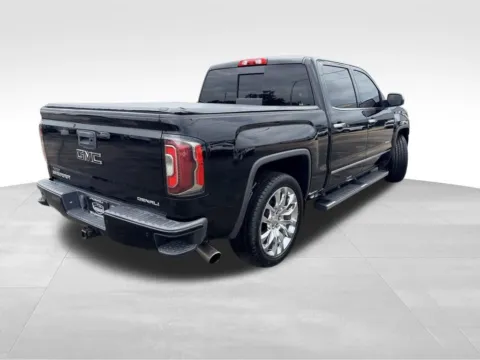 More photos of 2017 GMC Sierra 1500 Denali at Platinum Auto Plaza, KS