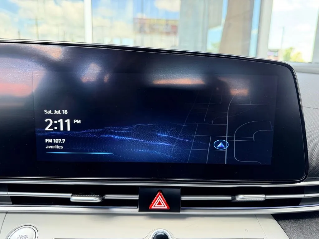 Hyundai Elantra photo 12