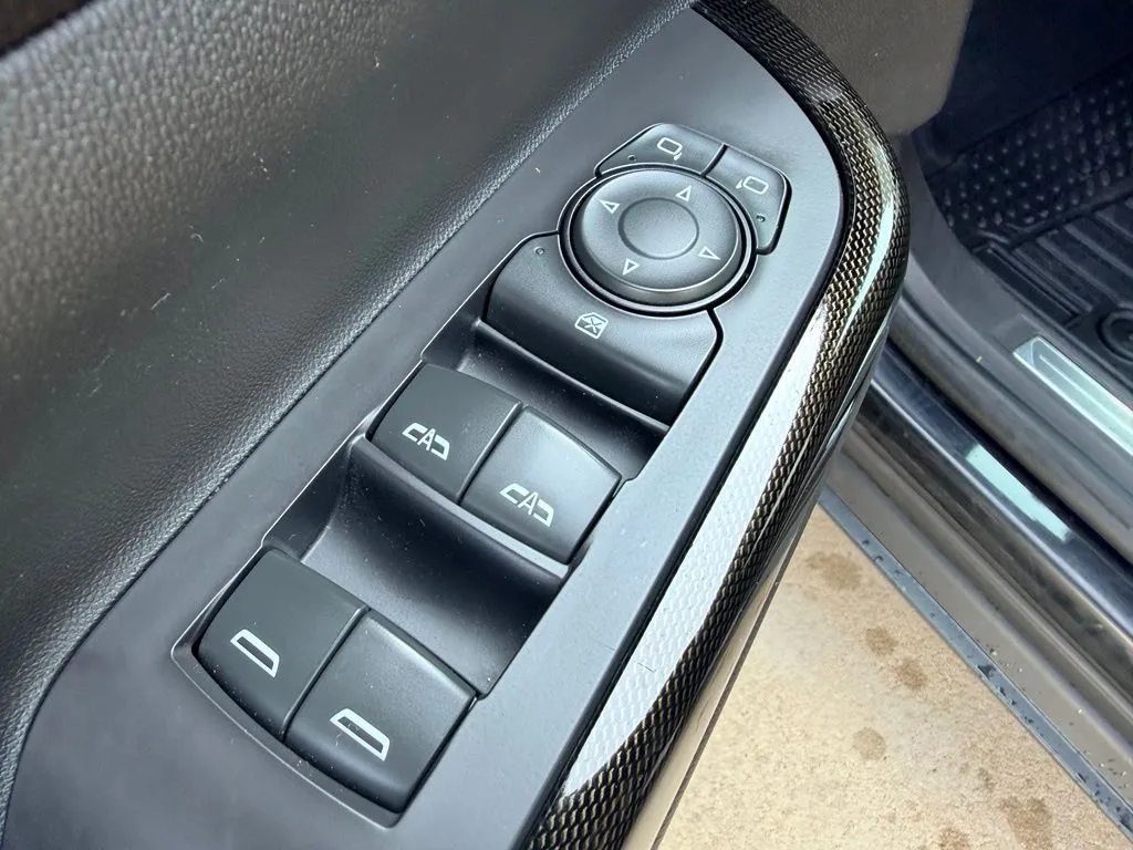 GMC Acadia photo 35