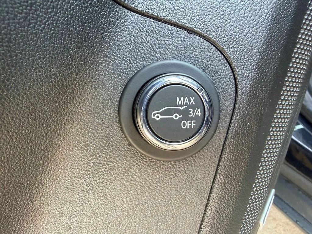 GMC Acadia photo 36