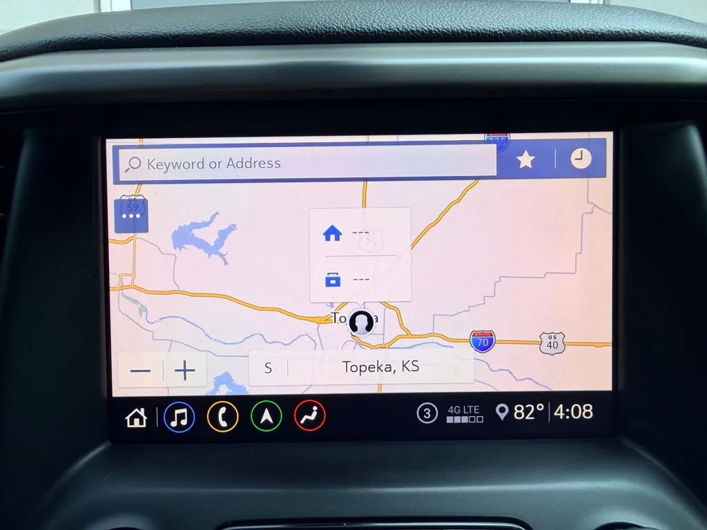 GMC Acadia photo 17