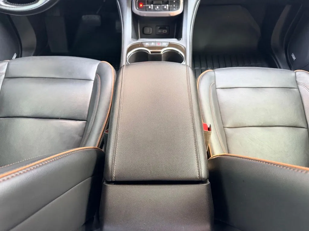 GMC Acadia photo 47