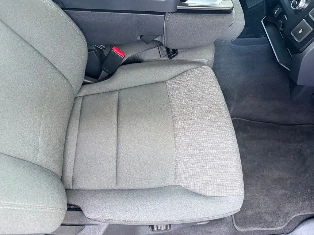 Ford F-150 photo 36