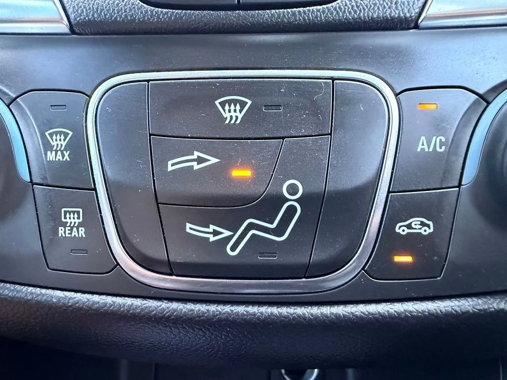 Chevrolet Equinox photo 20