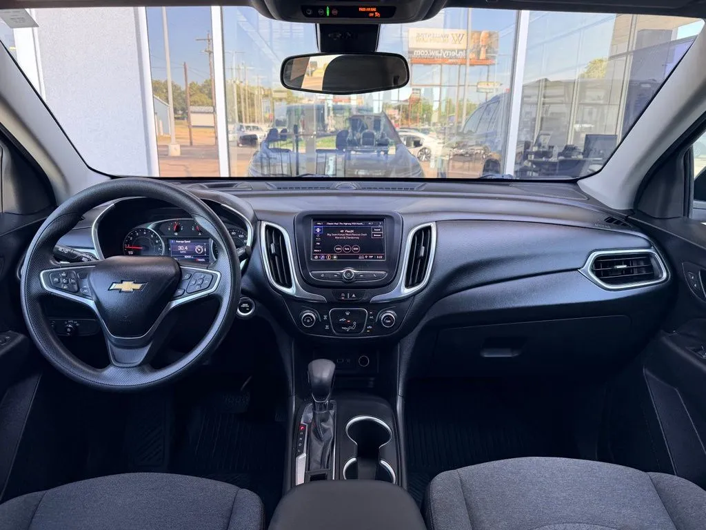 Chevrolet Equinox photo 6