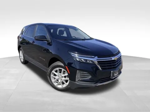 Photos of 2022 Chevrolet Equinox LT for sale in Topeka, KS at Platinum Auto Plaza