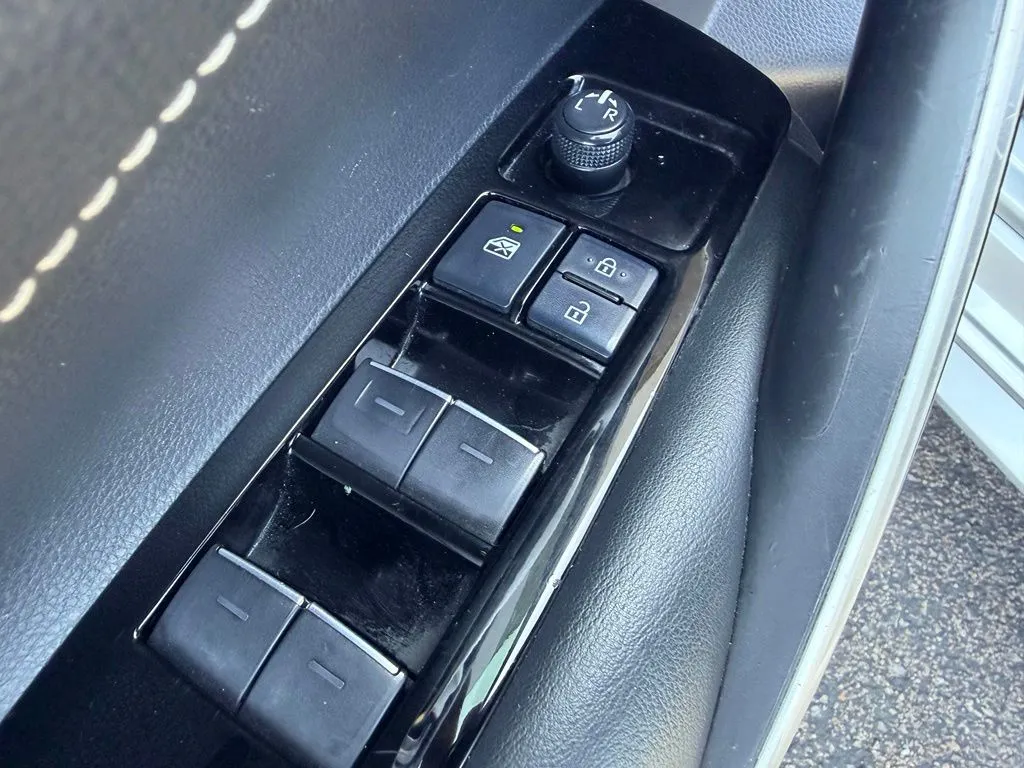 Toyota Corolla photo 30