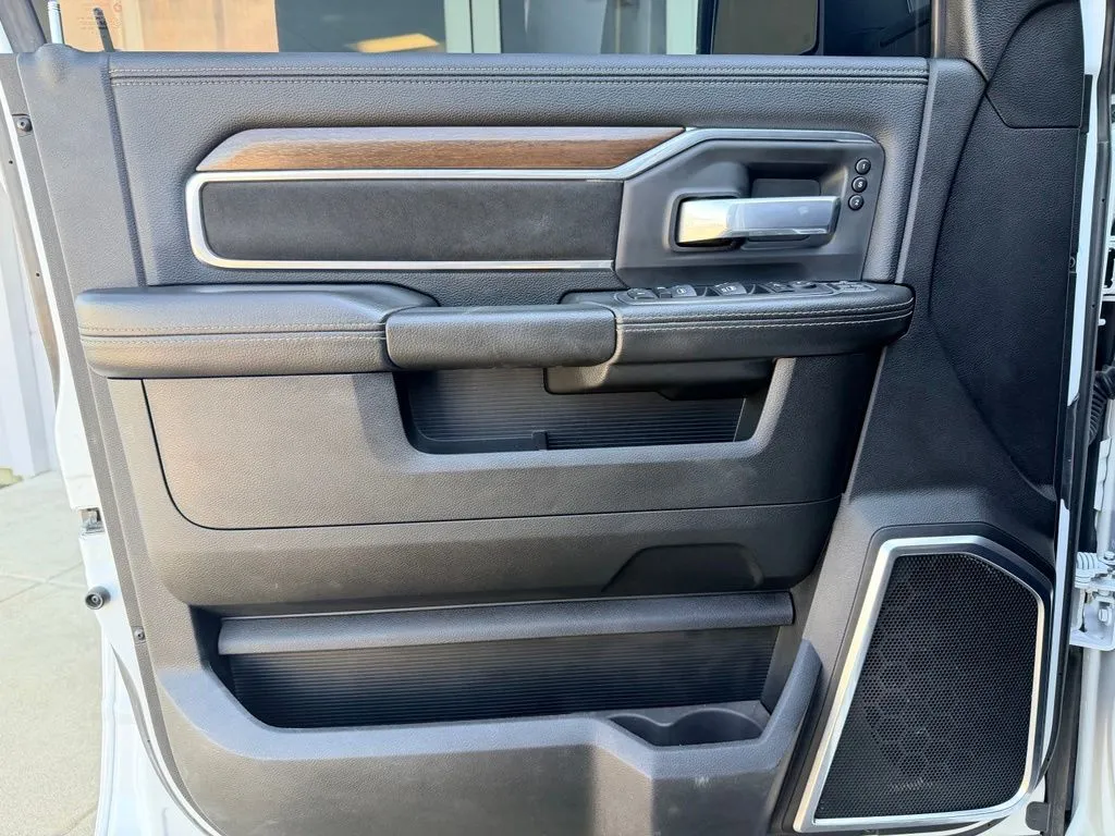 Ram 2500 photo 38