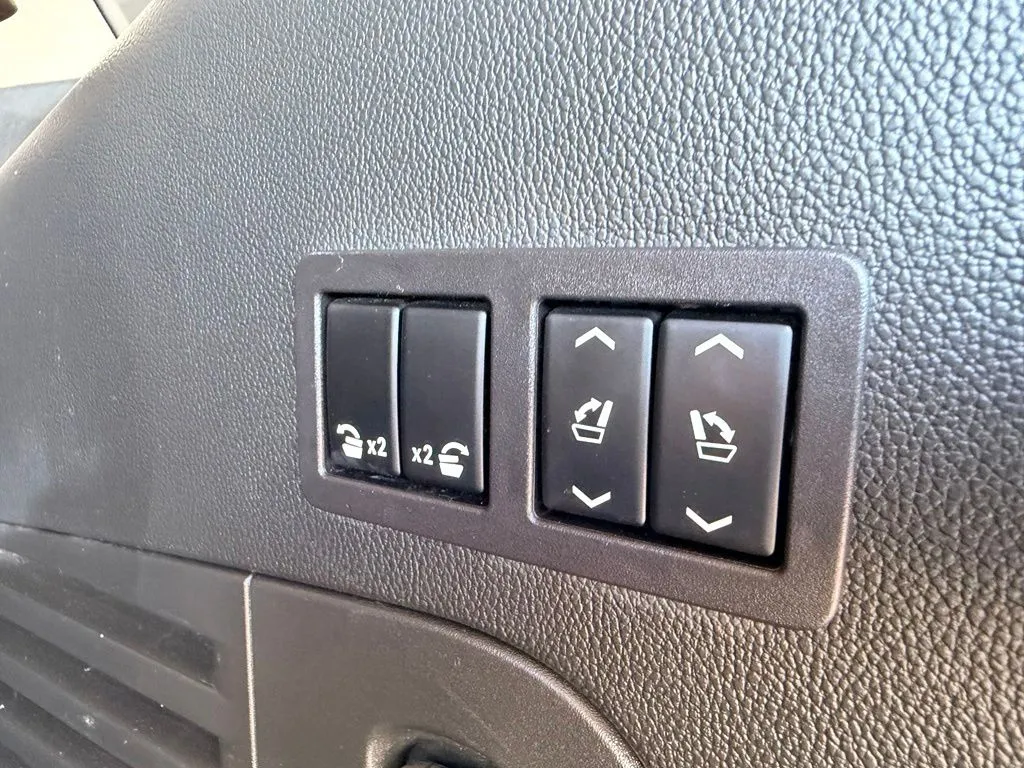 Cadillac Escalade photo 47