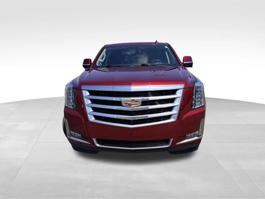 Cadillac Escalade photo 14