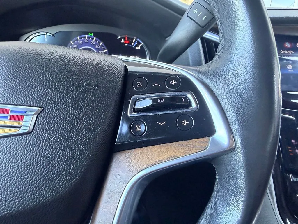 Cadillac Escalade photo 25