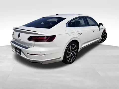 Another view of 2021 Volkswagen Arteon 2.0T SEL R-Line for sale in Topeka, KS at Platinum Auto Plaza