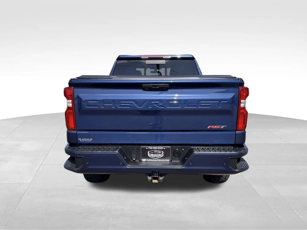 Chevrolet Silverado photo 29