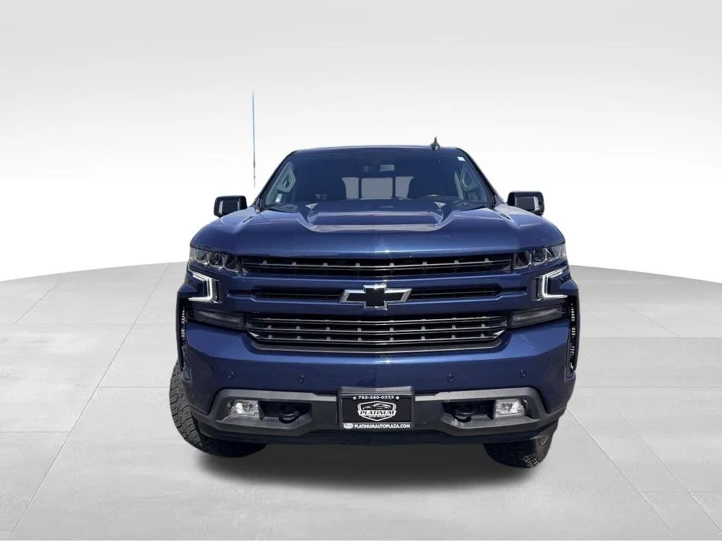 Chevrolet Silverado photo 26