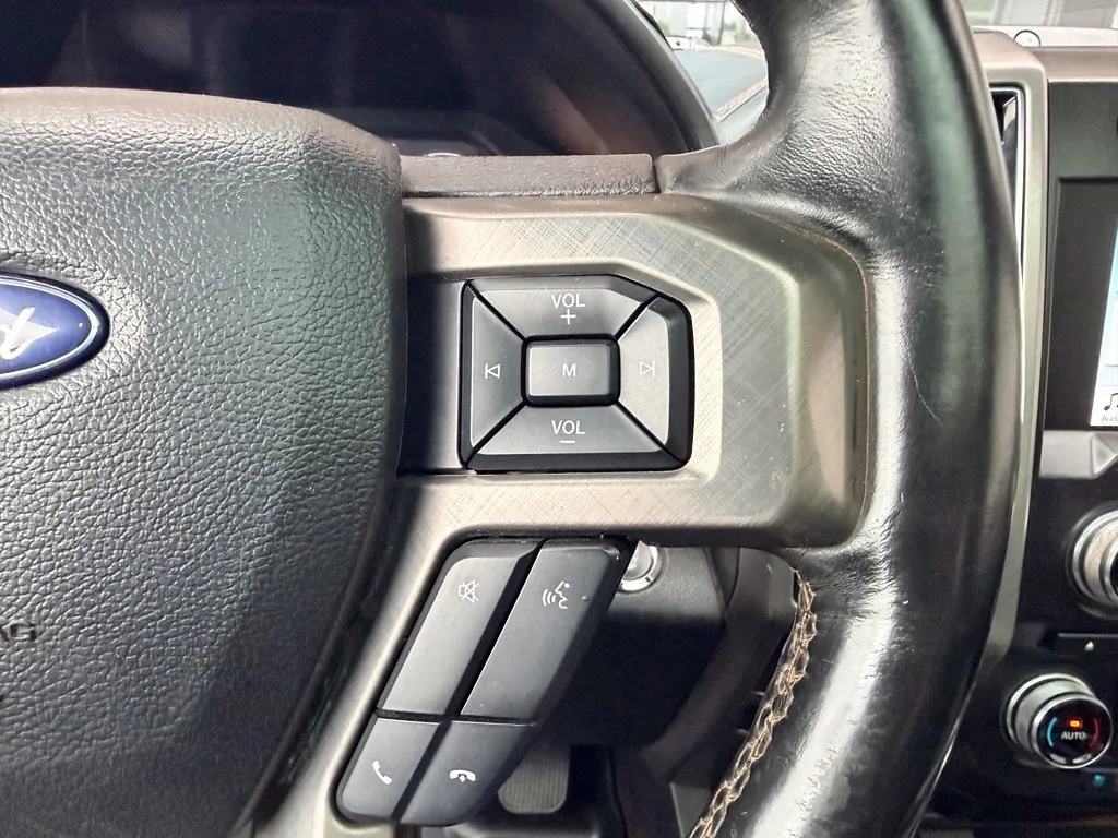 Ford F-150 photo 10