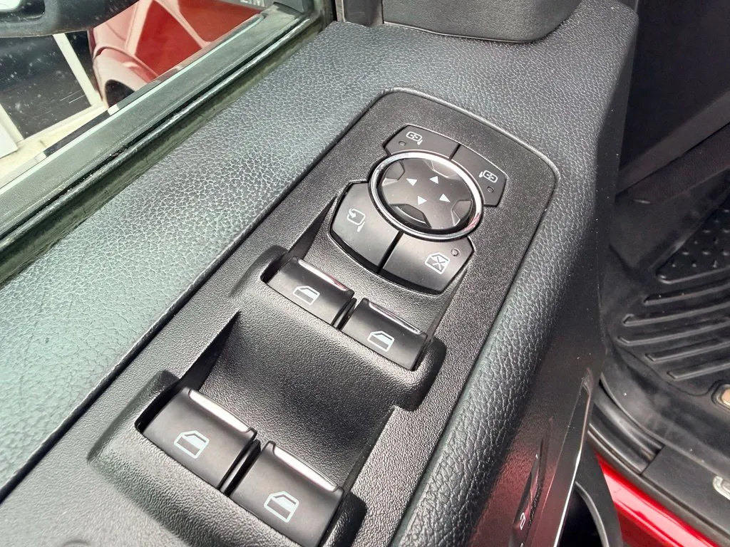 Ford F-150 photo 35