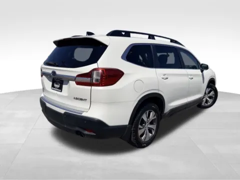 More photos of 2021 Subaru Ascent Premium at Platinum Auto Plaza, KS
