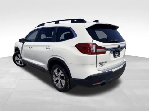 More photos of 2021 Subaru Ascent Premium at Platinum Auto Plaza, KS