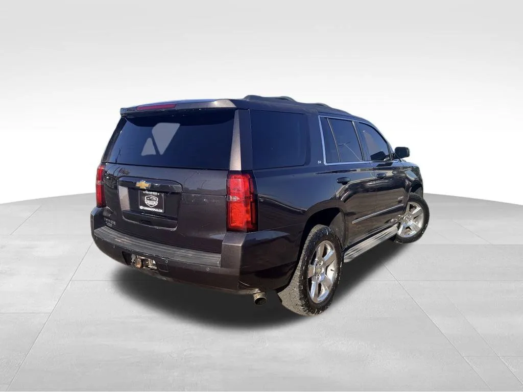 Chevrolet Tahoe photo 4