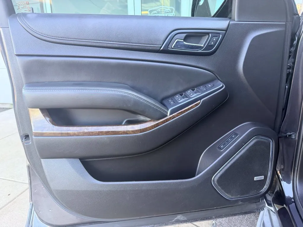 Chevrolet Tahoe photo 35