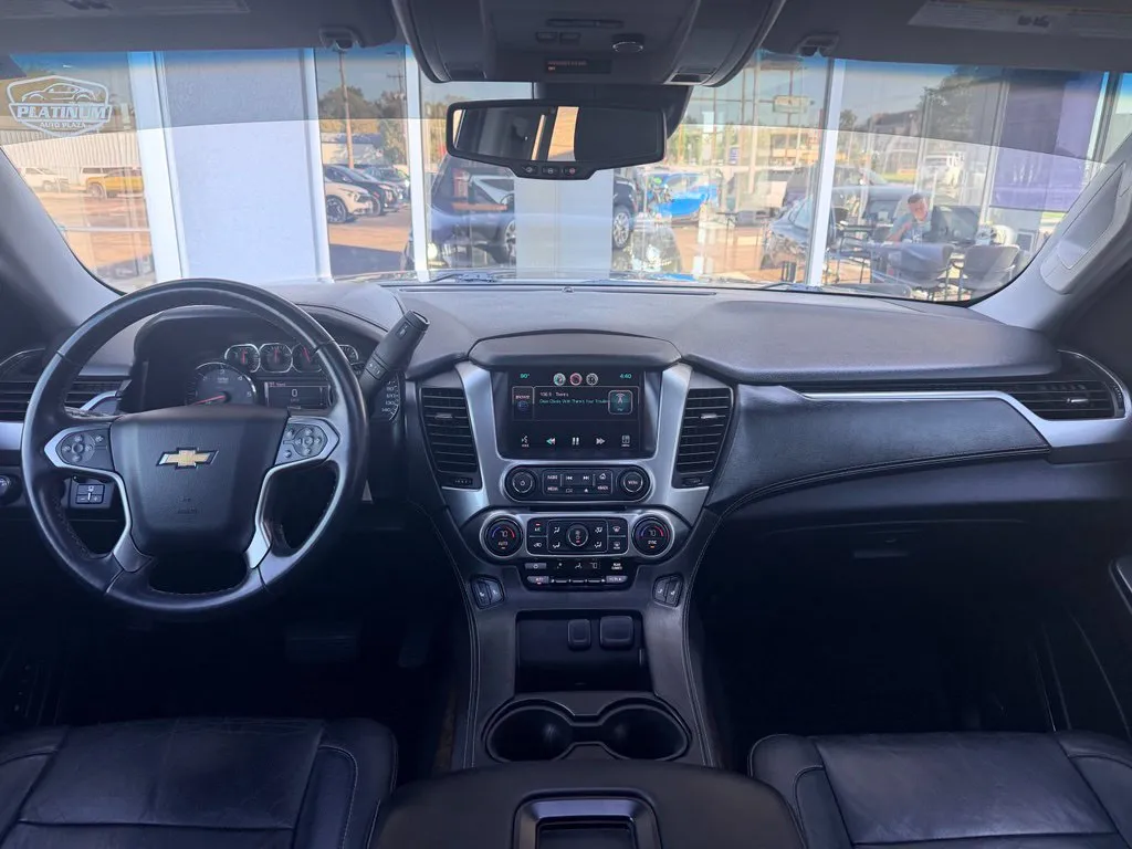 Chevrolet Tahoe photo 7