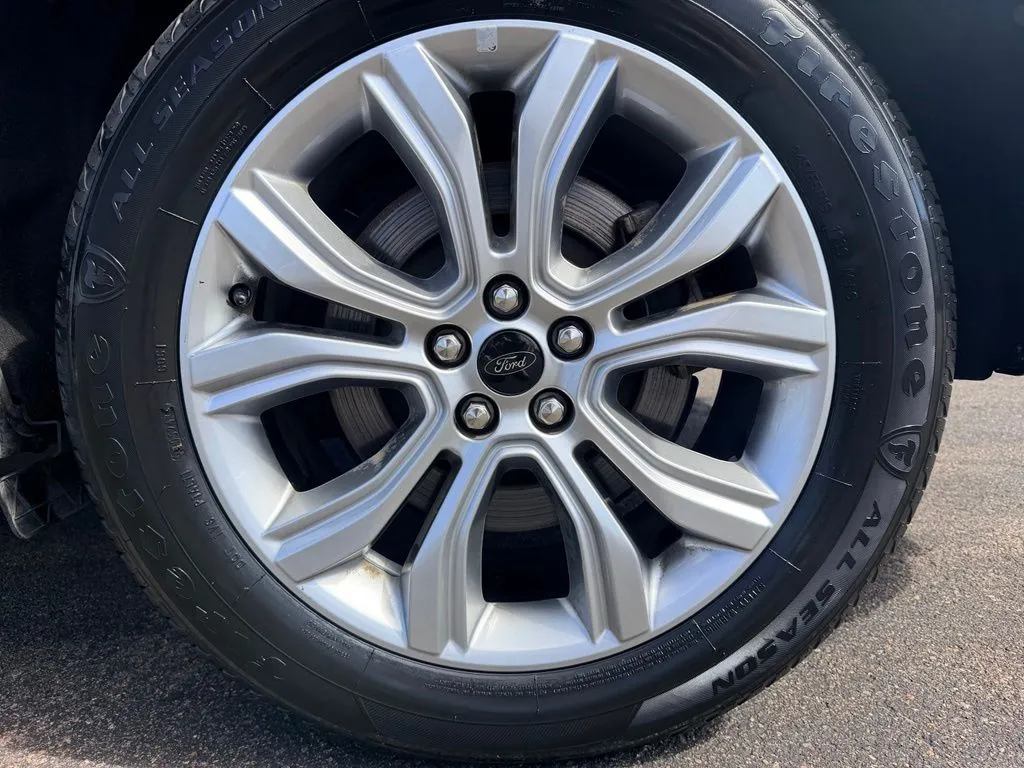 Ford Edge photo 30