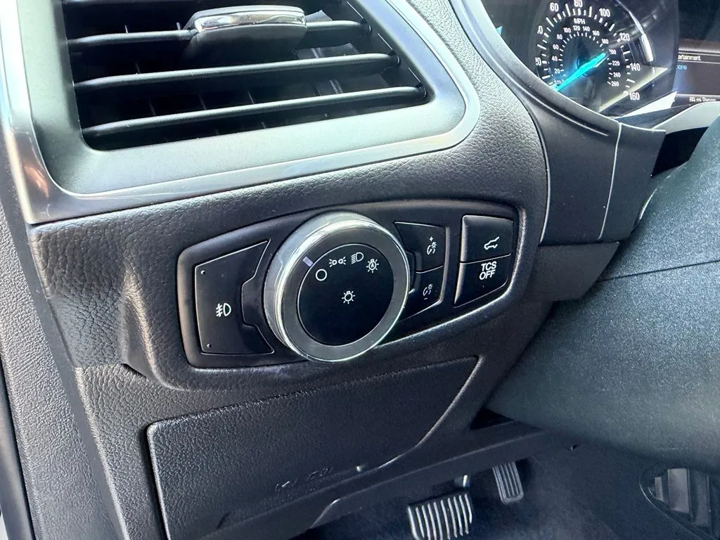 Ford Edge photo 45