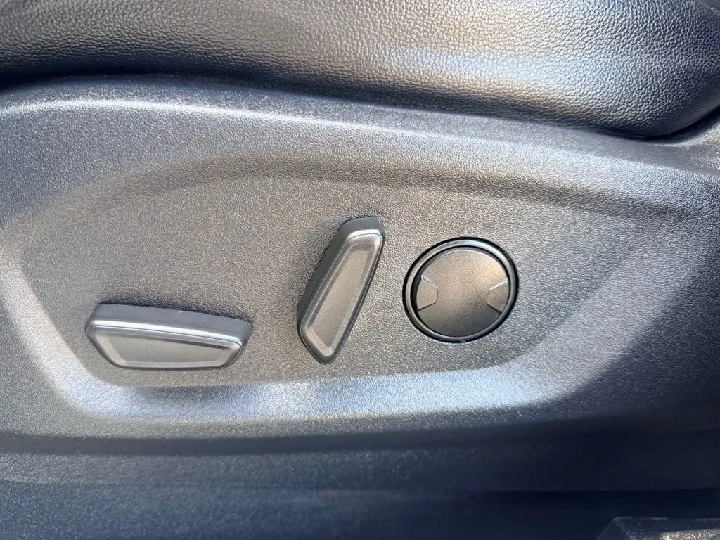 Ford Edge photo 36