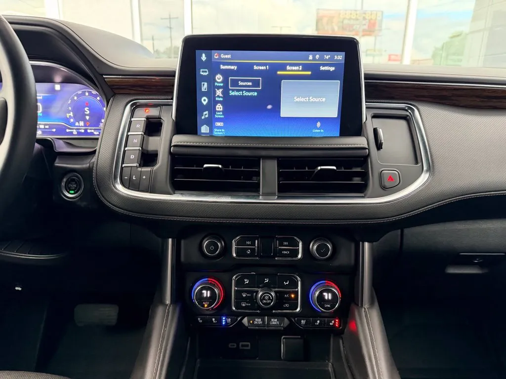 Chevrolet Tahoe photo 14