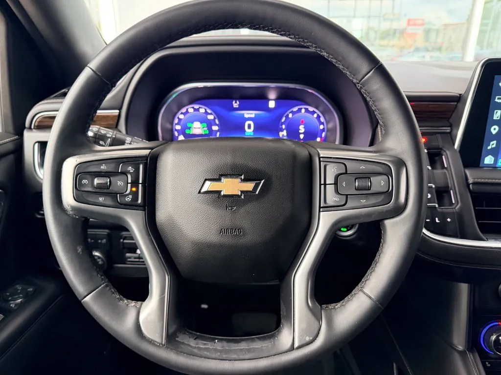 Chevrolet Tahoe photo 8
