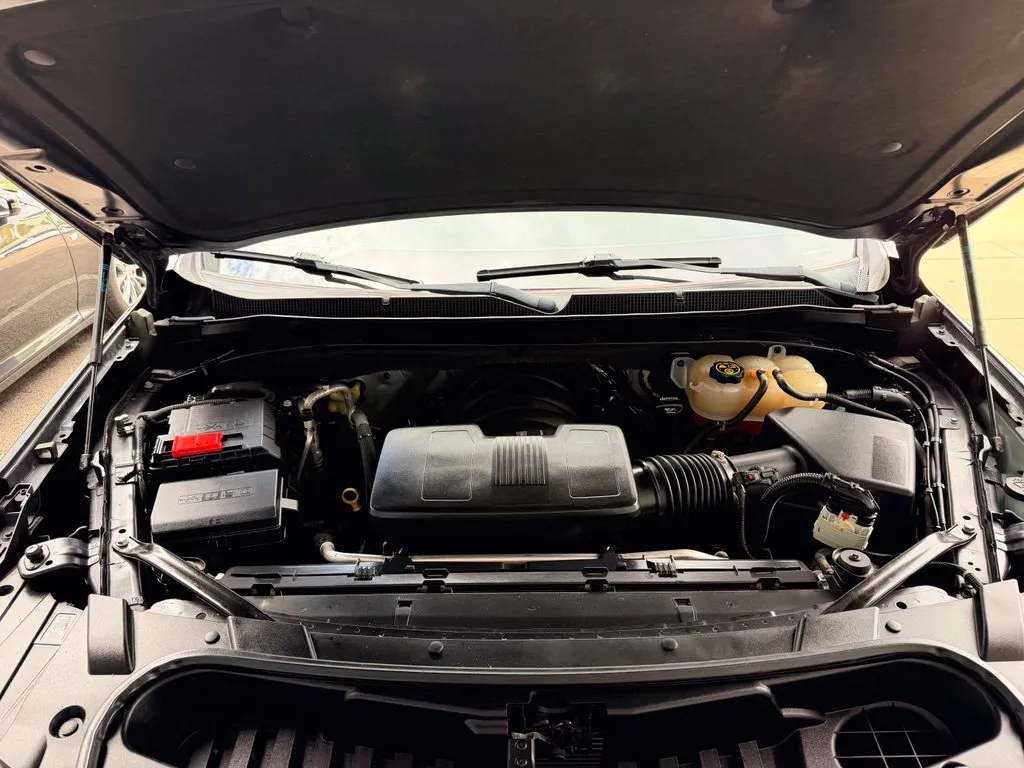 Chevrolet Tahoe photo 28