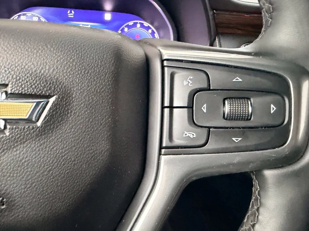 Chevrolet Tahoe photo 11
