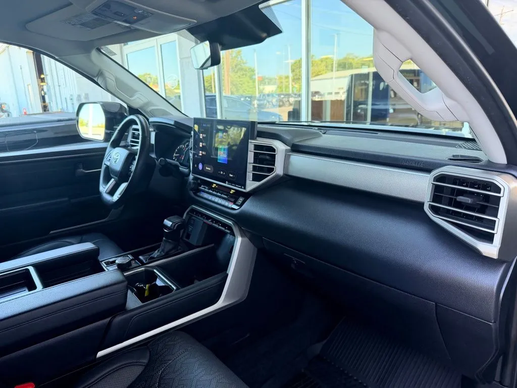 Toyota Tundra photo 43