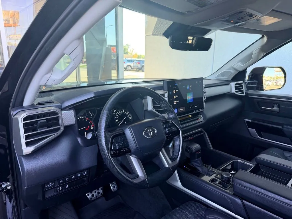 Toyota Tundra photo 39