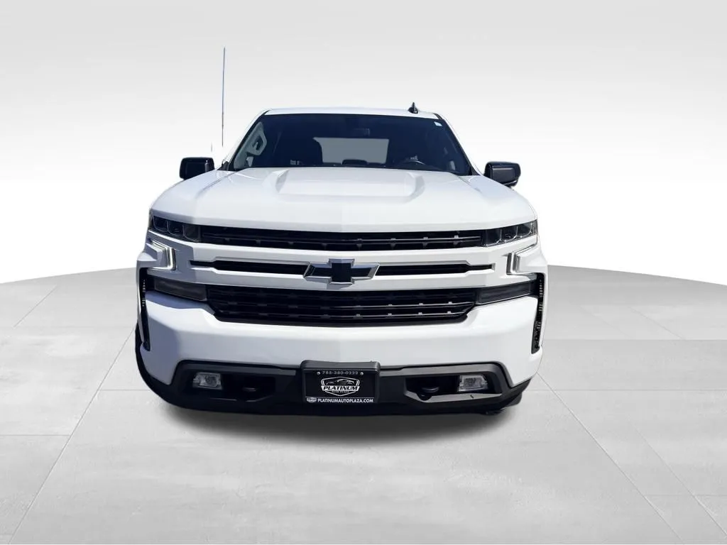 Chevrolet Silverado photo 25