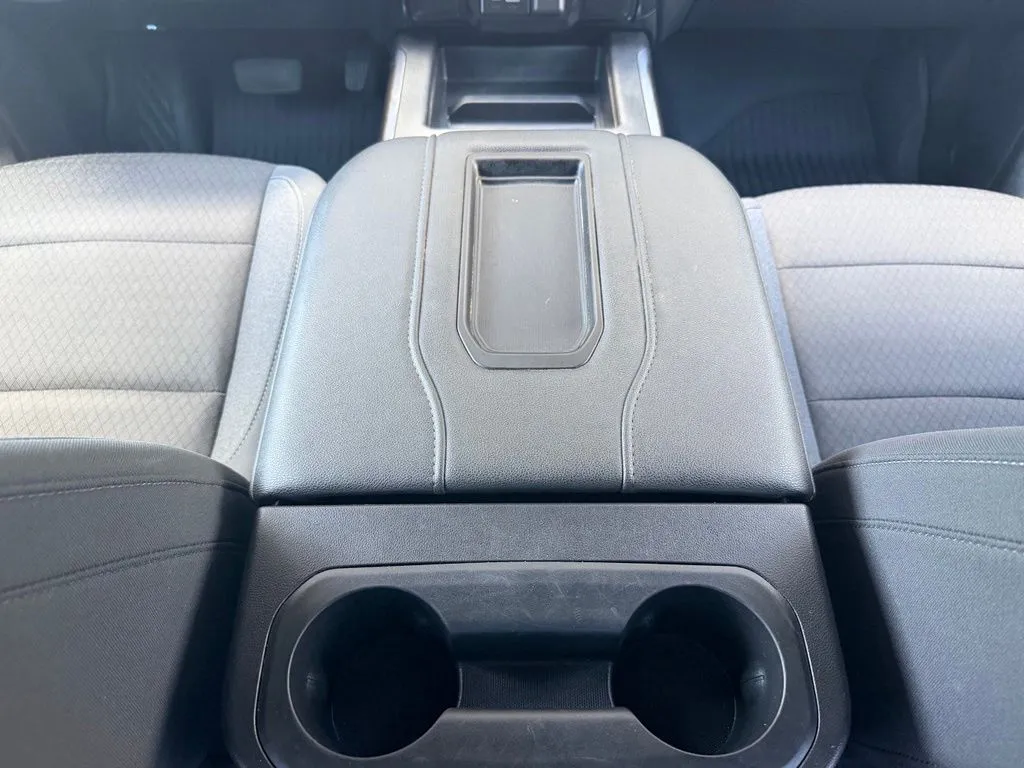 Chevrolet Silverado photo 42