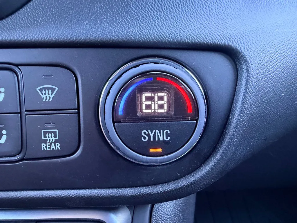 GMC Terrain photo 20