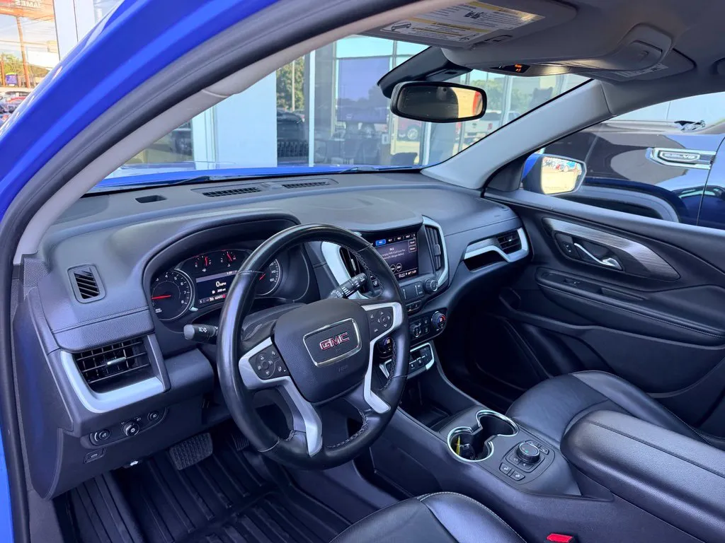 GMC Terrain photo 36