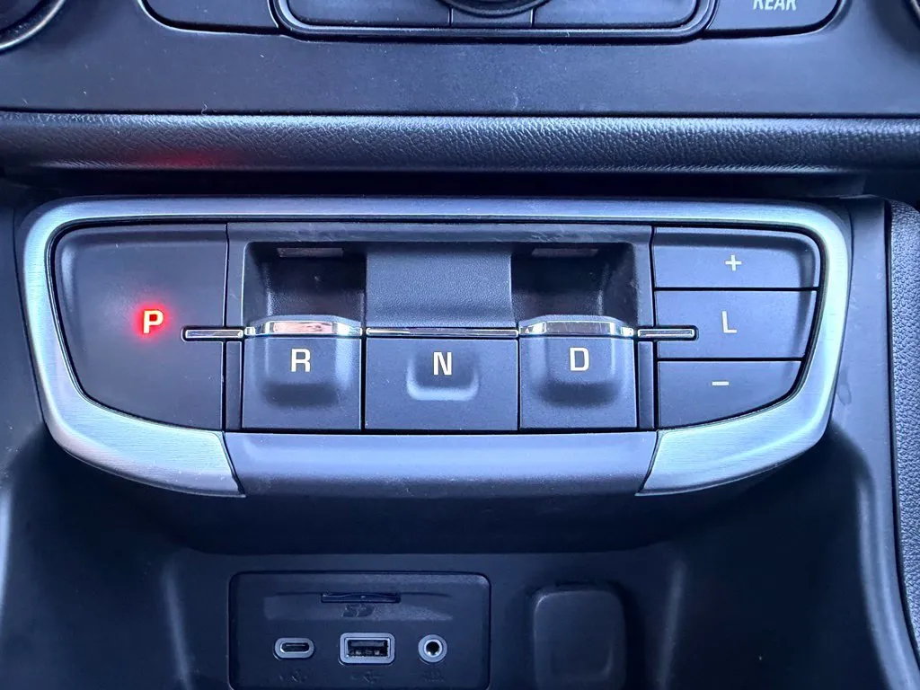 GMC Terrain photo 21